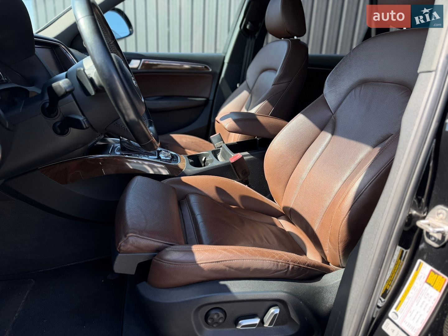Audi Q5 2018 VIN WA1BNAFY4J2146799 фото оголошення 11 з 18