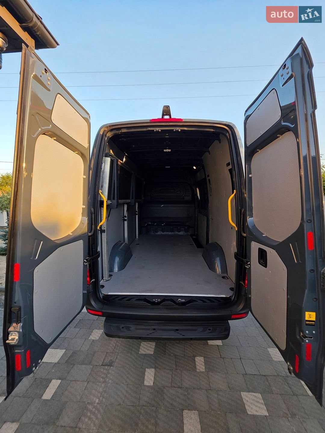 Mercedes-Benz Sprinter 2024 VIN W1V3HBFZ7SP713665 фото оголошення 14 з 32