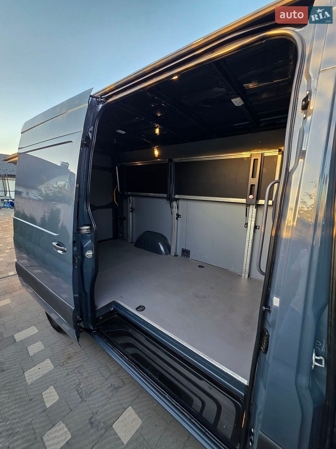 Mercedes-Benz Sprinter 2024 VIN W1V3HBFZ7SP713665 фото оголошення 11 з 32