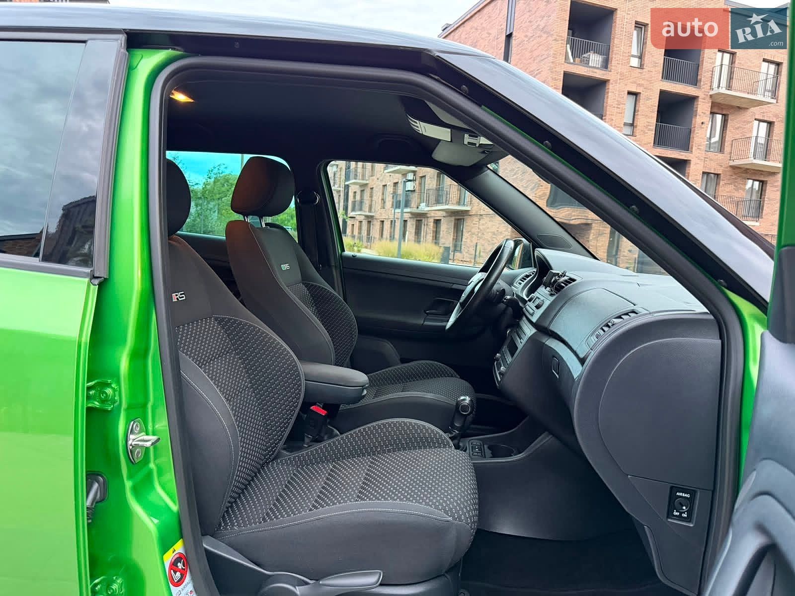 Skoda Fabia 2010 VIN TMBEP65J7B3058887 фото оголошення 13 з 15