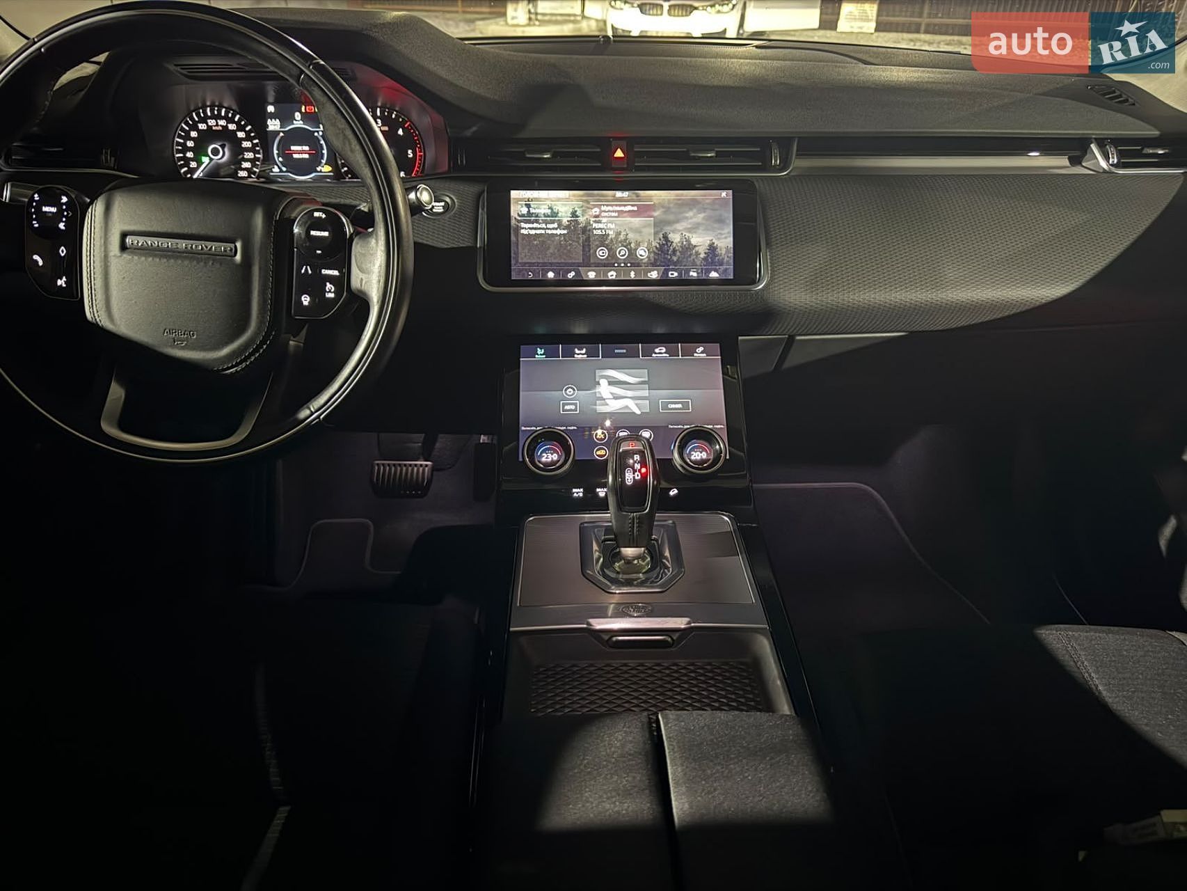 Land Rover Range Rover Evoque 2019 VIN SALZA2BN5LH045247 фото оголошення 18 з 21