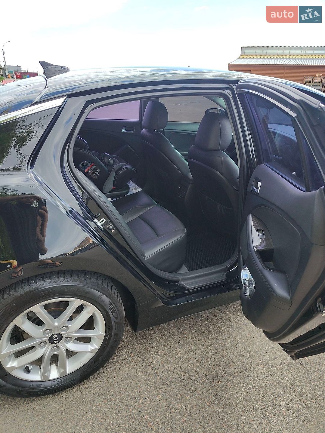 Kia K5 2014 VIN KNAGN418BFA586032 фото оголошення 12 з 14