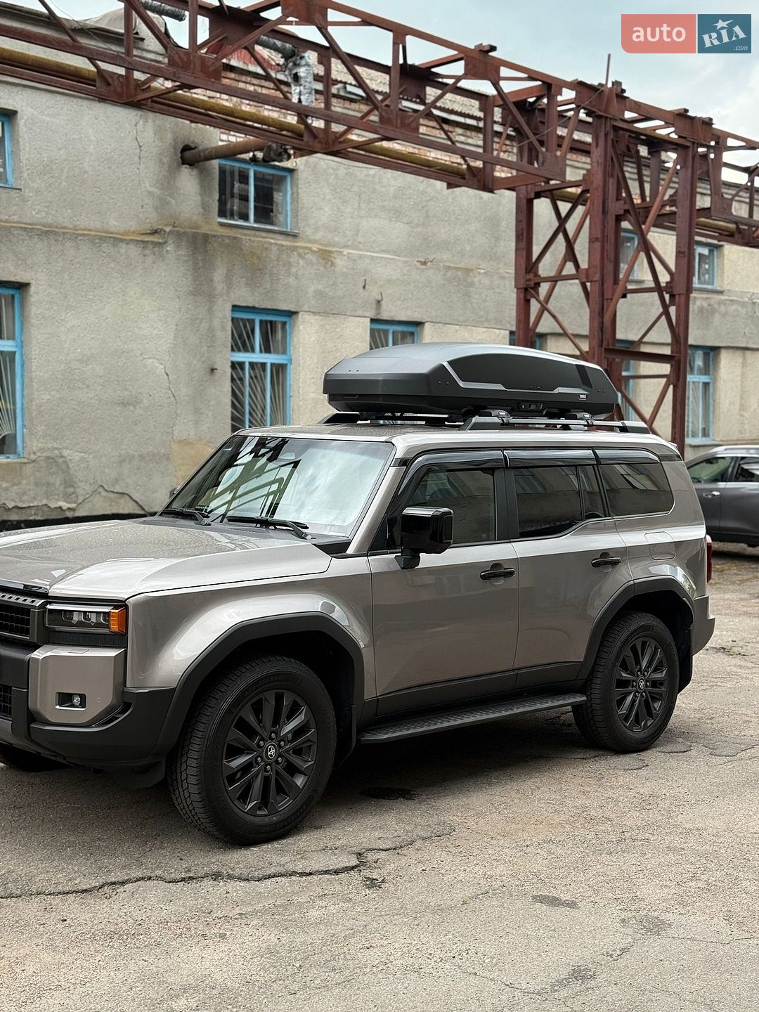 Toyota Land Cruiser Prado 2024 VIN JTEAA3AJX0K009914 фото оголошення 4 з 11