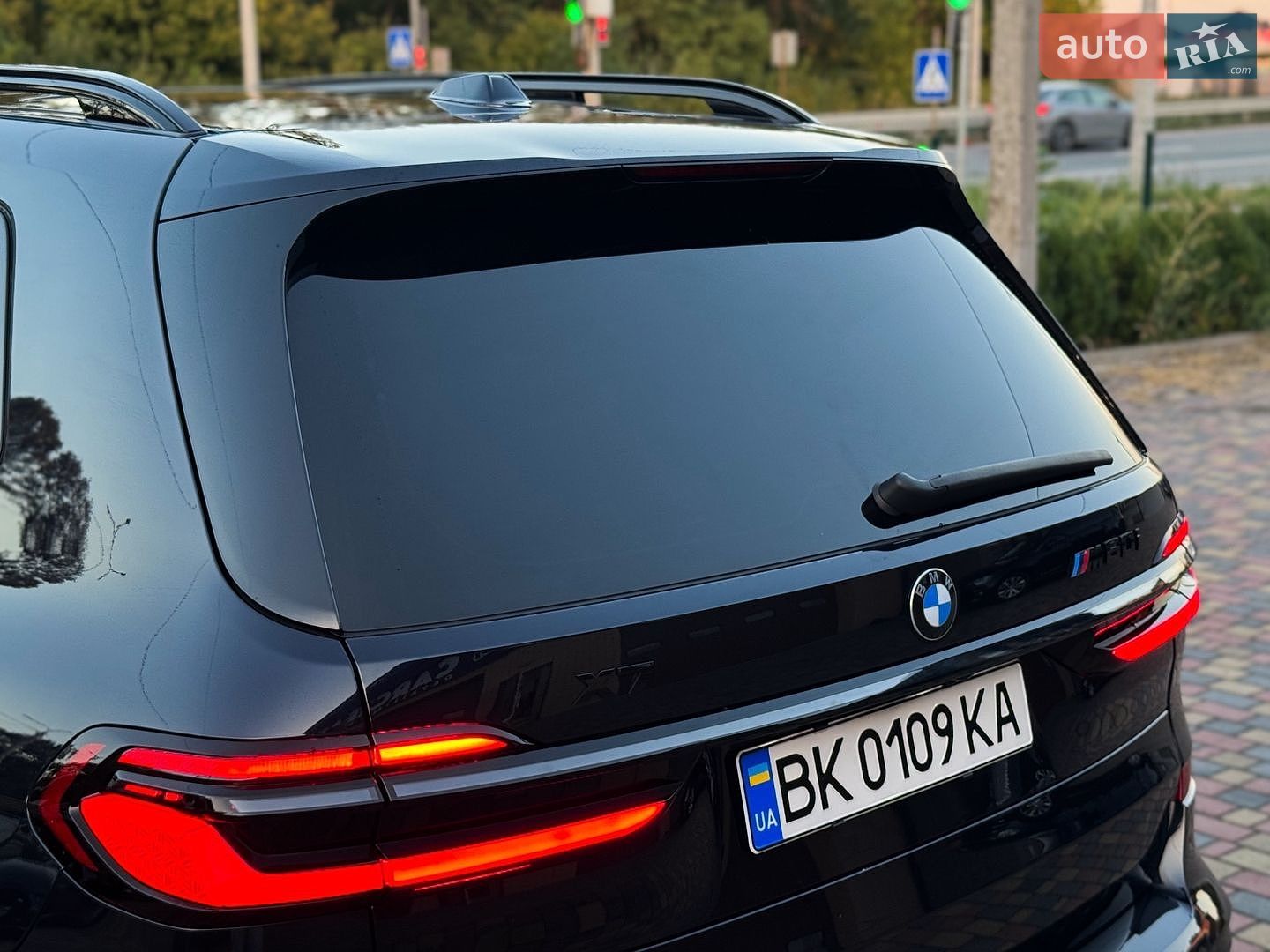 BMW X7 2023 VIN 5UX33EM09R9S59931 фото оголошення 13 з 65