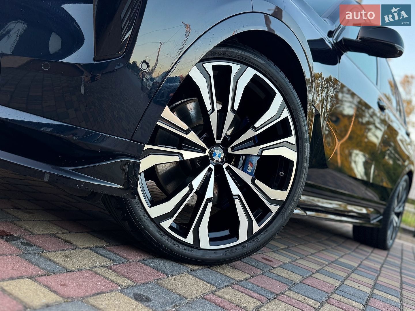 BMW X7 2023 VIN 5UX33EM09R9S59931 фото оголошення 23 з 65