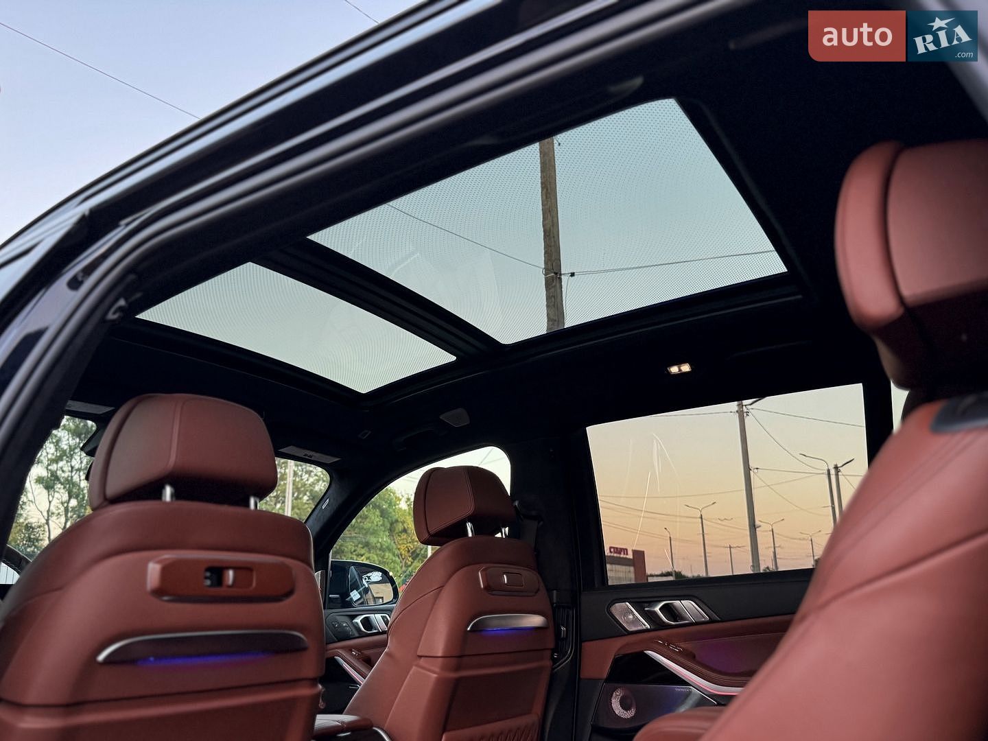 BMW X7 2023 VIN 5UX33EM09R9S59931 фото оголошення 34 з 65