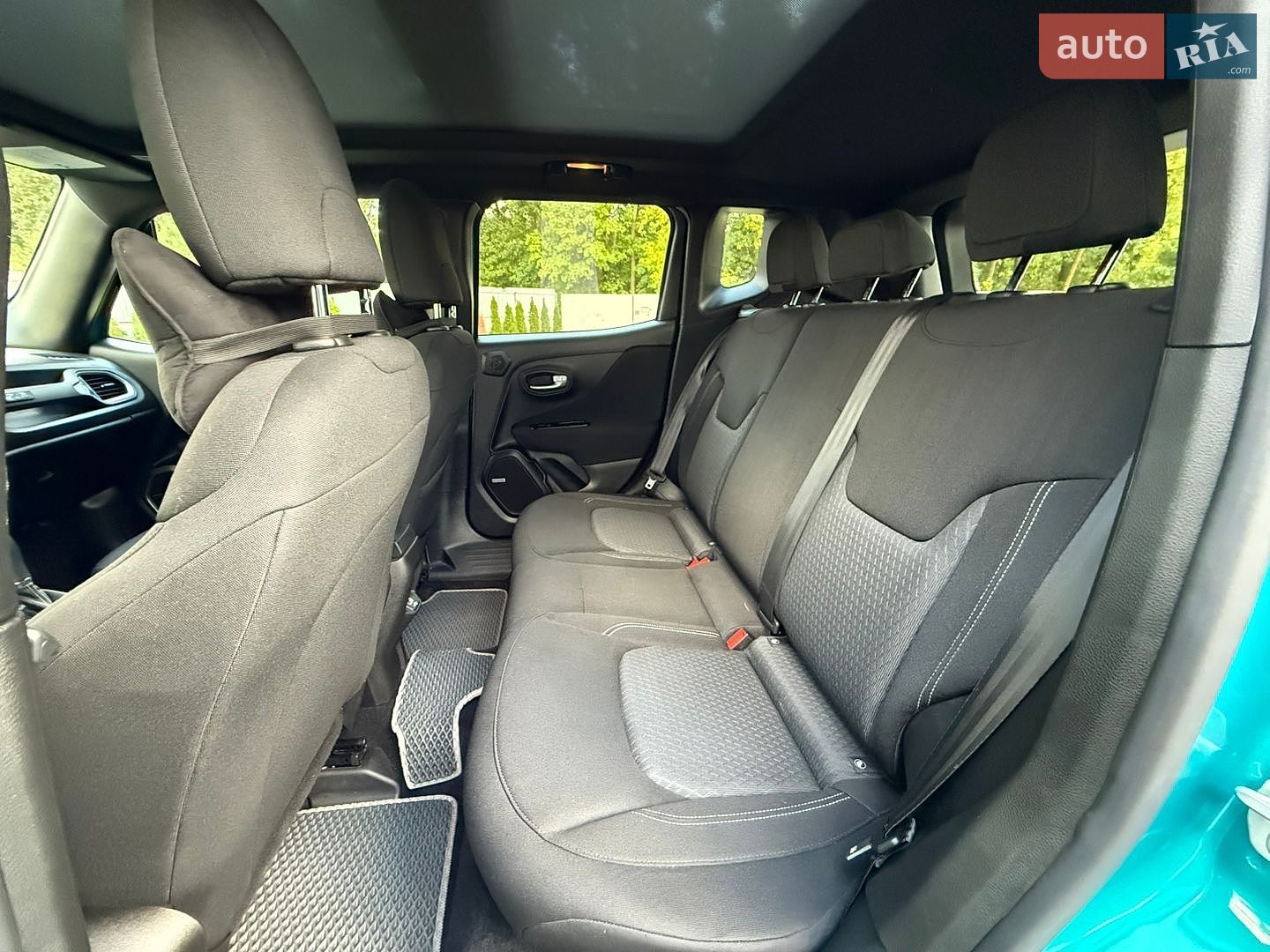 Jeep Renegade 2021 VIN ZACNJCBBXMPM63487 фото оголошення 25 з 147