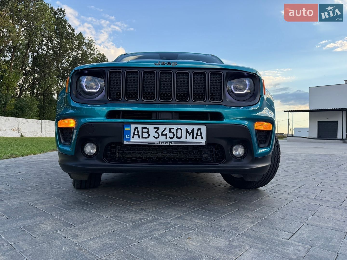 Jeep Renegade 2021 VIN ZACNJCBBXMPM63487 фото оголошення 36 з 147