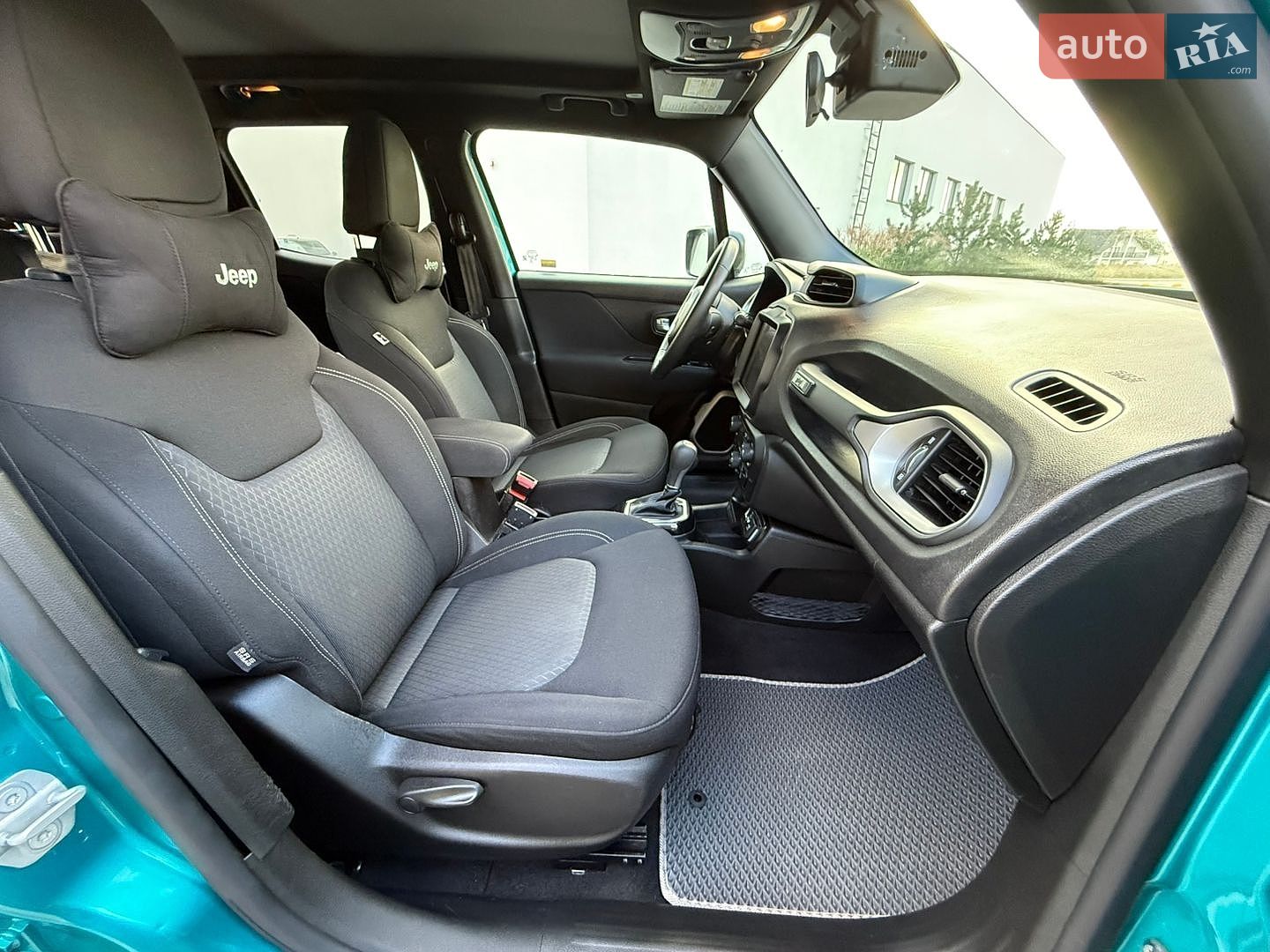 Jeep Renegade 2021 VIN ZACNJCBBXMPM63487 фото оголошення 58 з 147