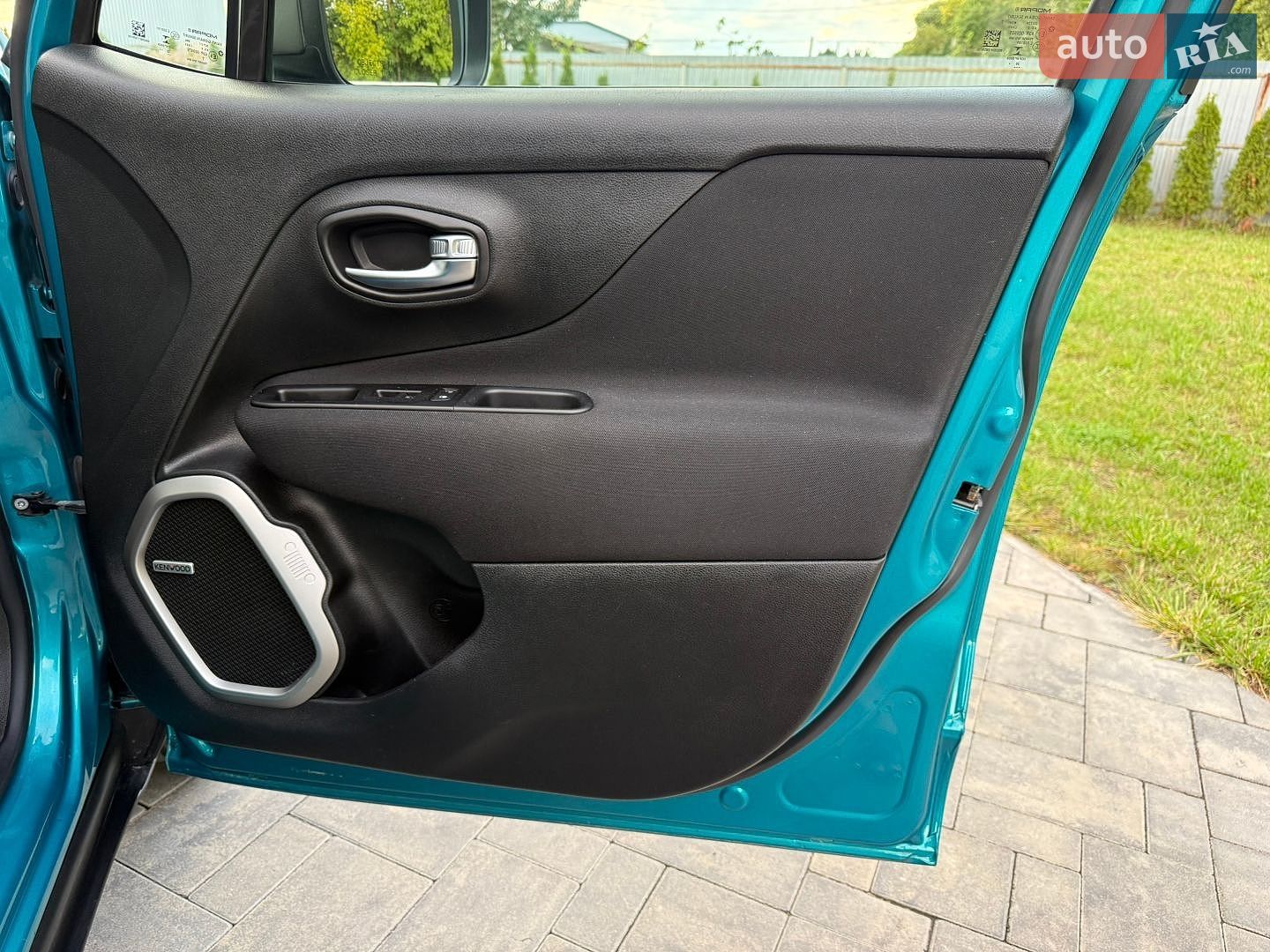 Jeep Renegade 2021 VIN ZACNJCBBXMPM63487 фото оголошення 67 з 147