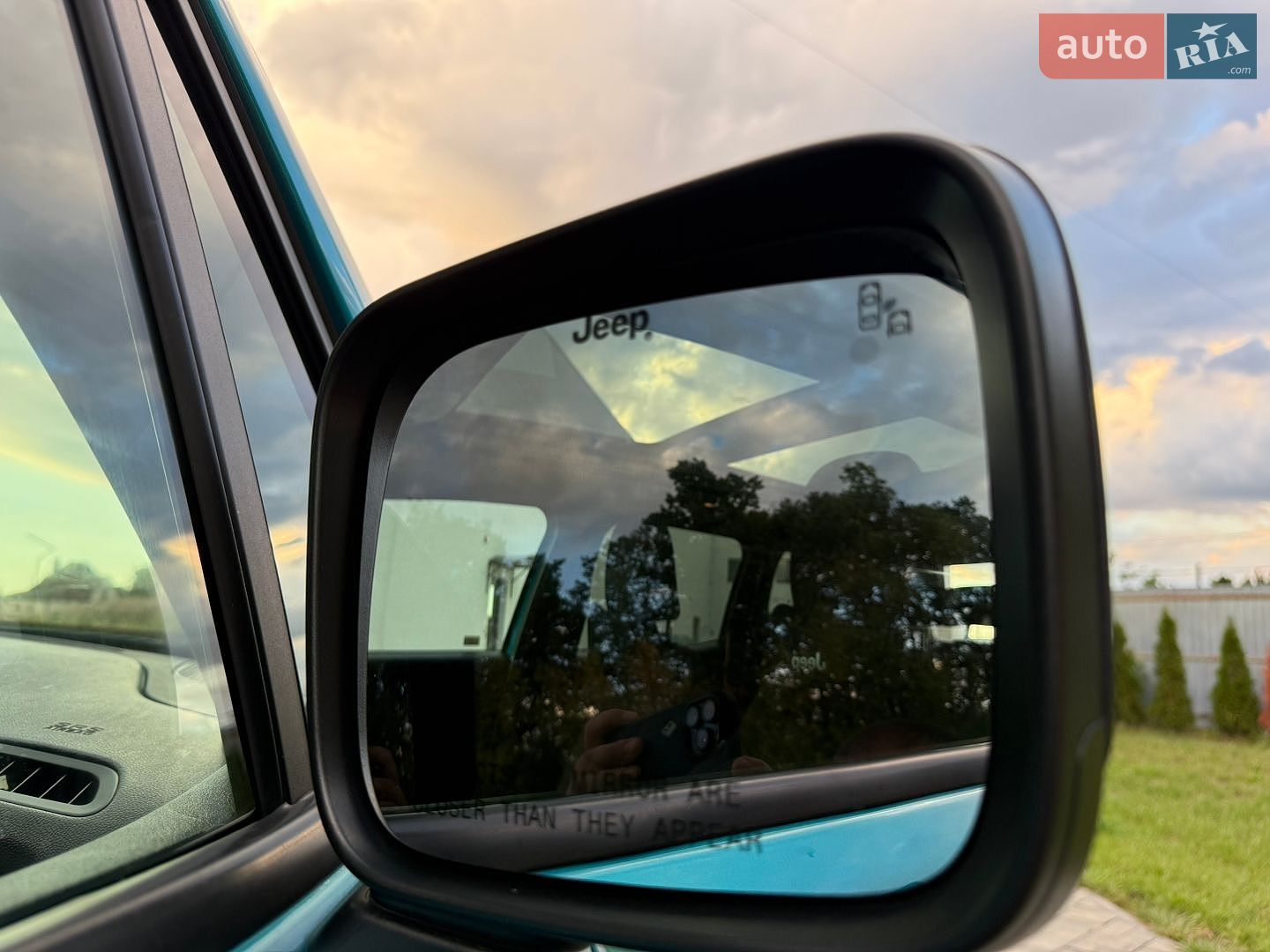 Jeep Renegade 2021 VIN ZACNJCBBXMPM63487 фото оголошення 70 з 147