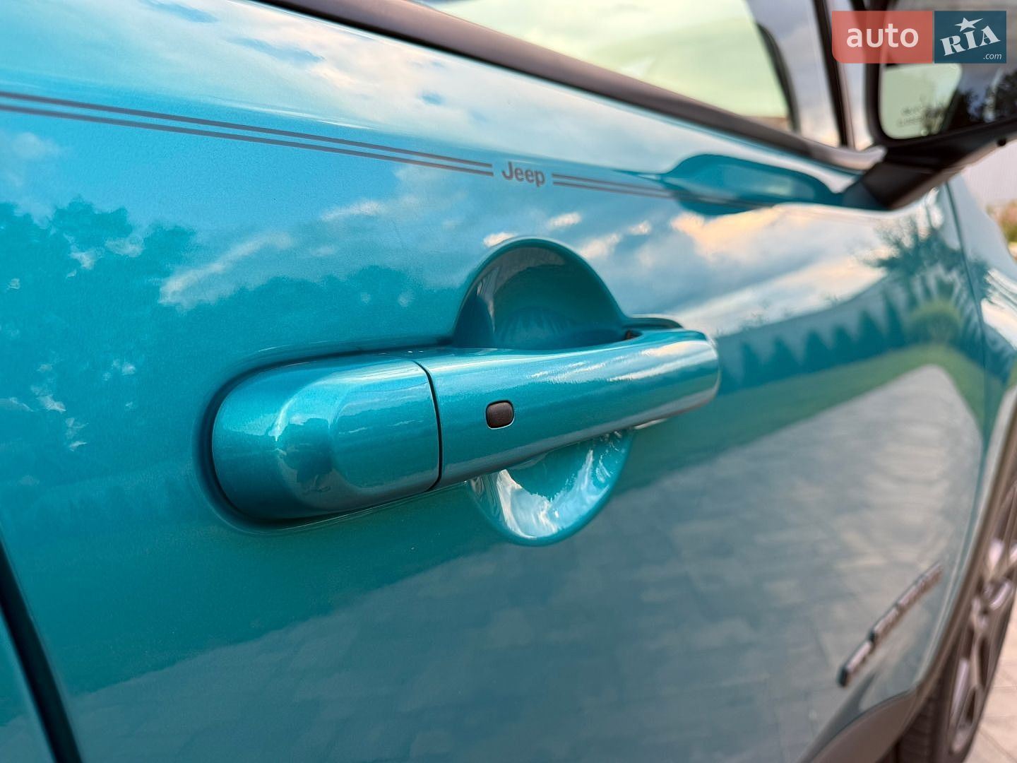 Jeep Renegade 2021 VIN ZACNJCBBXMPM63487 фото оголошення 71 з 147