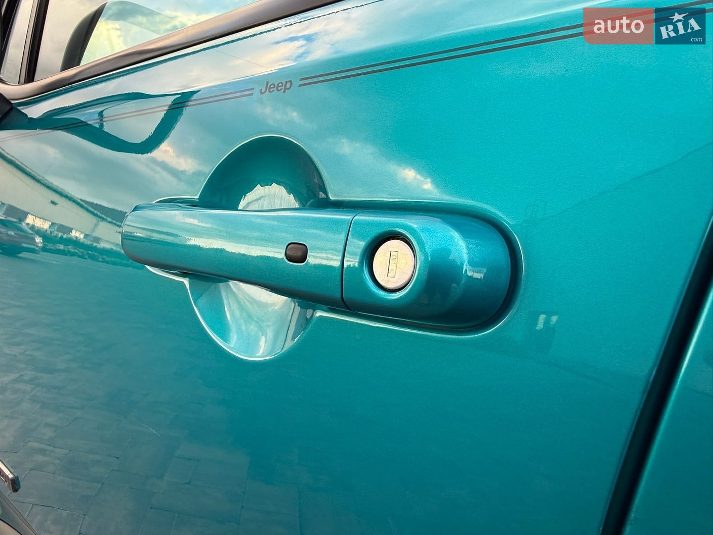 Jeep Renegade 2021 VIN ZACNJCBBXMPM63487 фото оголошення 75 з 147