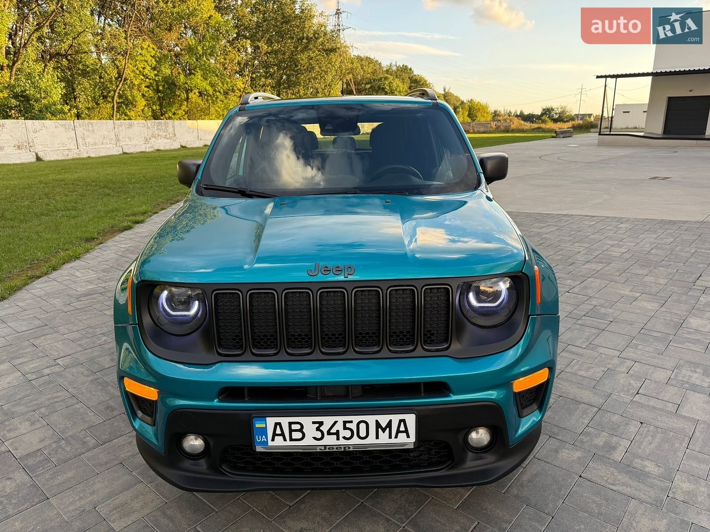 Jeep Renegade 2021 VIN ZACNJCBBXMPM63487 фото оголошення 99 з 147