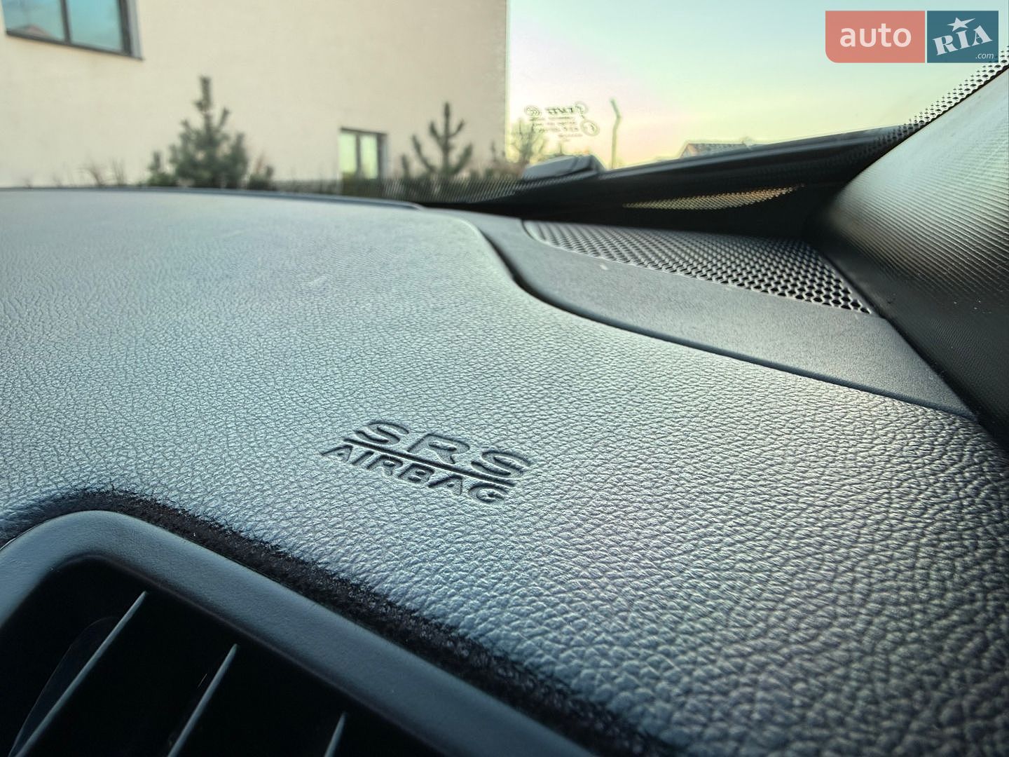 Jeep Renegade 2021 VIN ZACNJCBBXMPM63487 фото оголошення 137 з 147