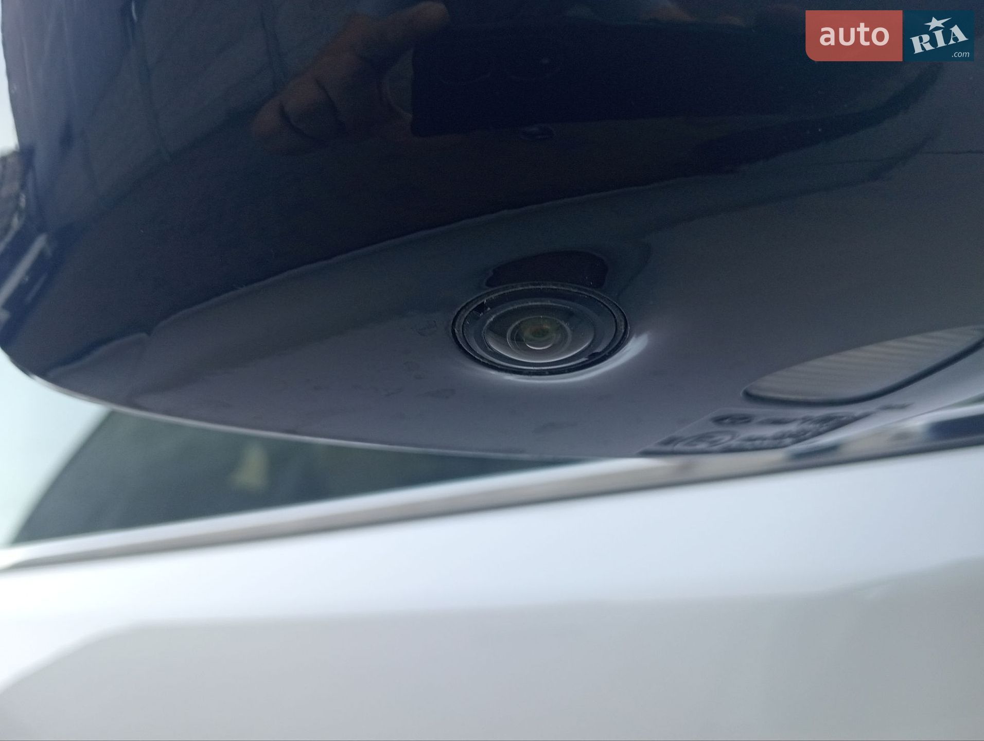 Hyundai Grand Santa Fe 2017 VIN KMHSR81XDHU224445 фото оголошення 5 з 53