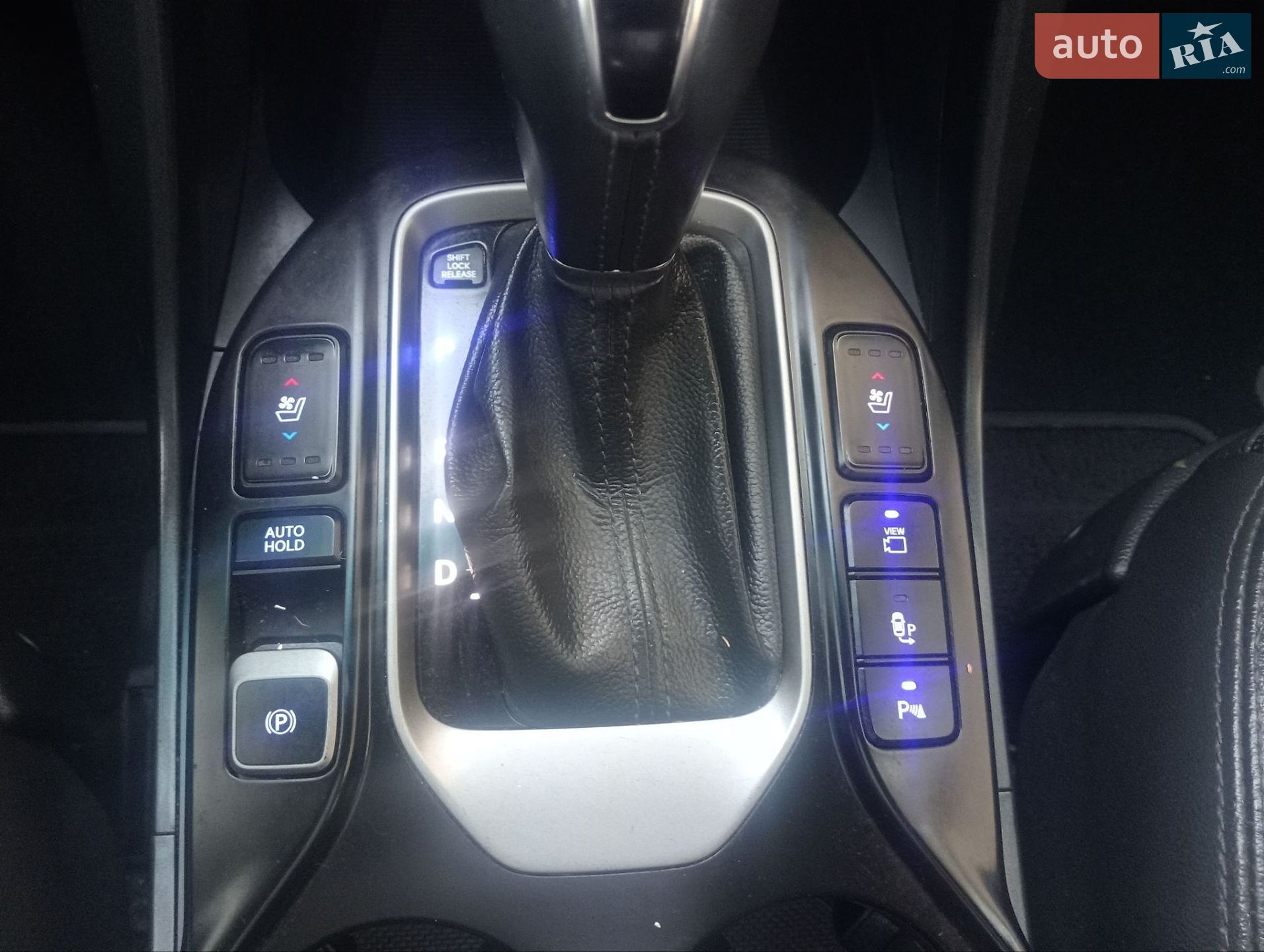 Hyundai Grand Santa Fe 2017 VIN KMHSR81XDHU224445 фото оголошення 48 з 53