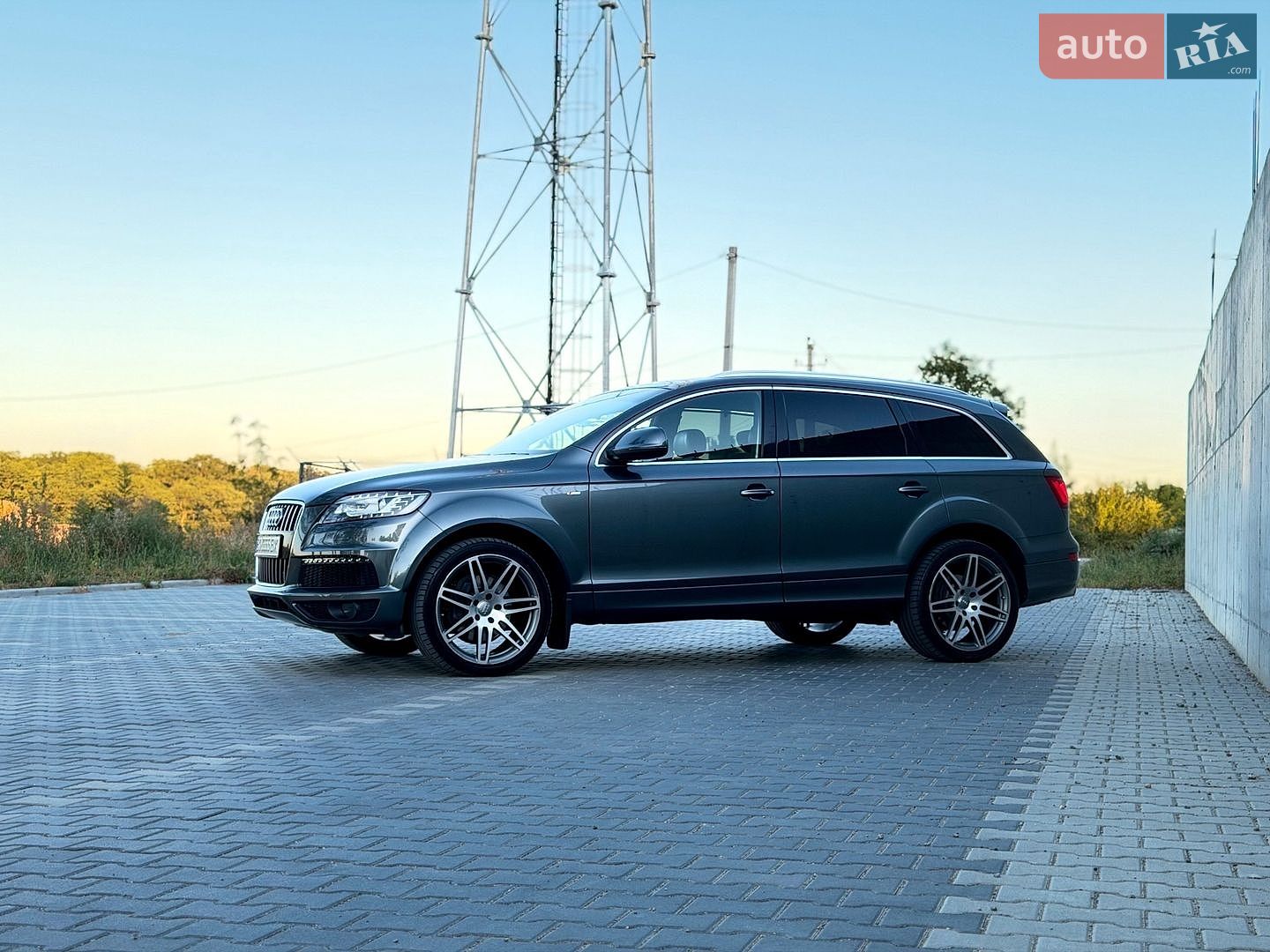 Audi Q7 2013 VIN WAUZZZ4L9ED008455 фото оголошення 5 з 69