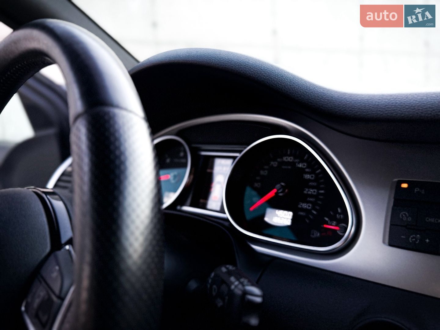 Audi Q7 2013 VIN WAUZZZ4L9ED008455 фото оголошення 68 з 69