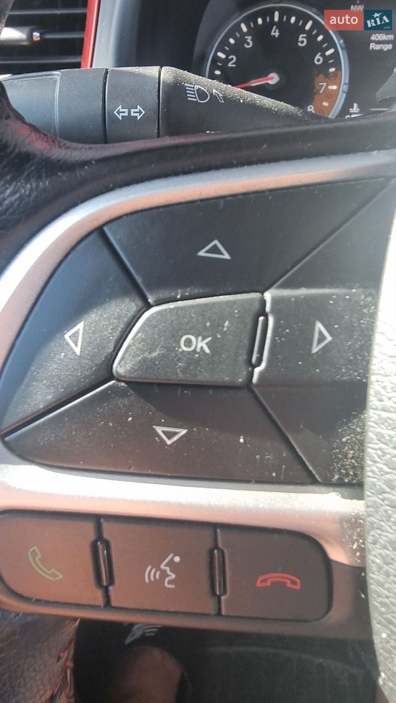 Jeep Renegade 2018 VIN ZACCJBCB0JPH28433 фото оголошення 28 з 54