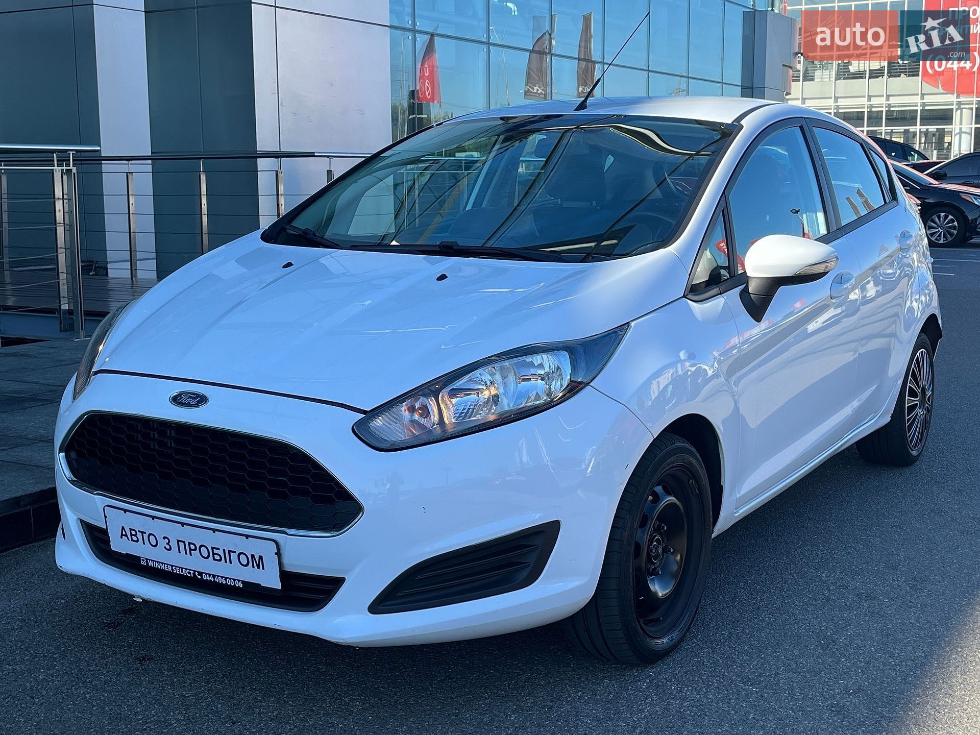 Ford Fiesta 2017 VIN WF0DXXGAKDHM70703 фото оголошення 2 з 21