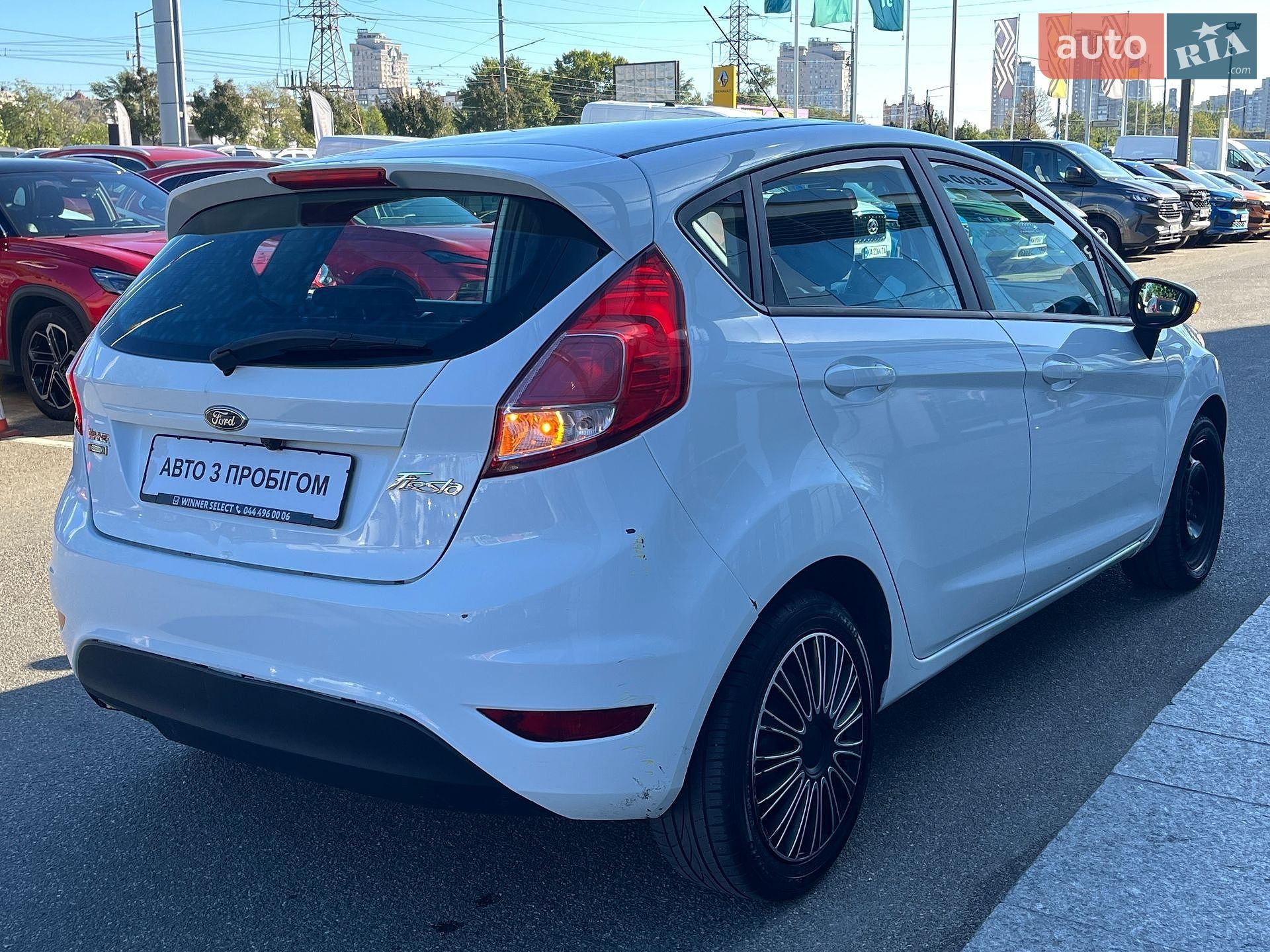 Ford Fiesta 2017 VIN WF0DXXGAKDHM70703 фото оголошення 6 з 21