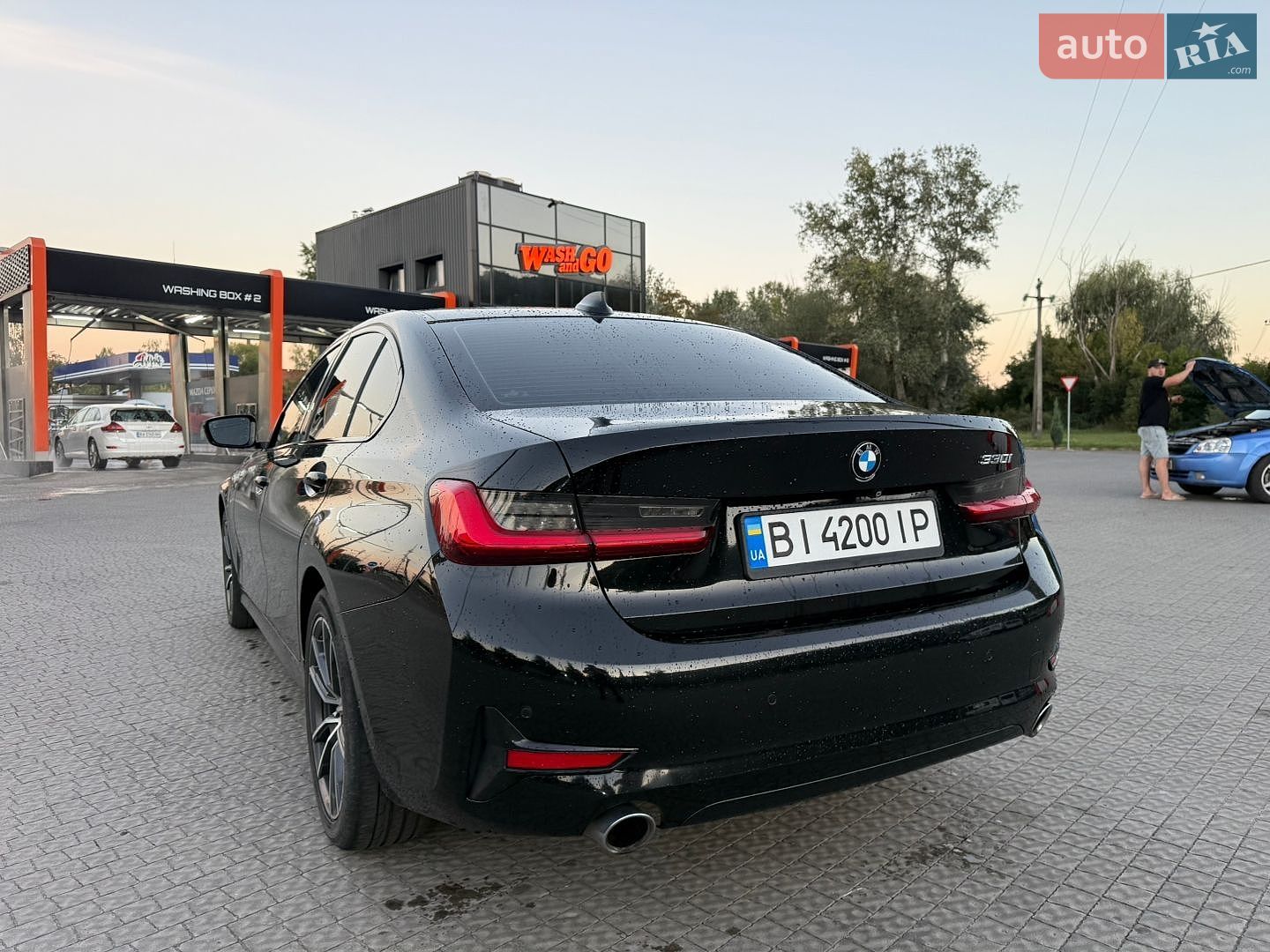BMW 3 Series 2019 VIN WBA5R7C05LFH40578 фото оголошення 10 з 22