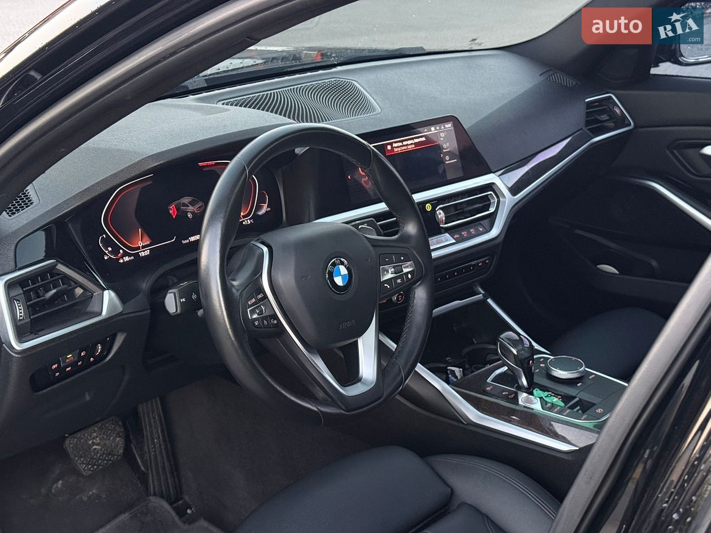 BMW 3 Series 2019 VIN WBA5R7C05LFH40578 фото оголошення 18 з 22