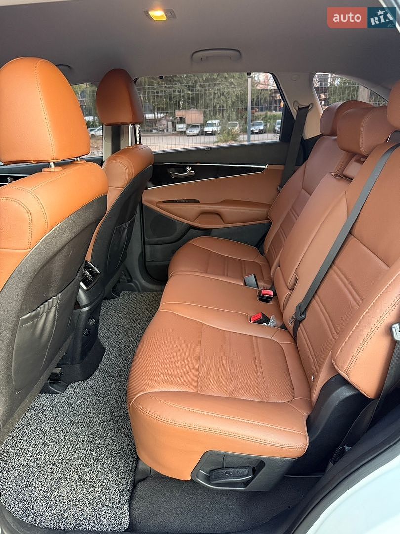 Kia Sorento 2018 VIN KNAPH81BDKA520840 фото оголошення 23 з 30