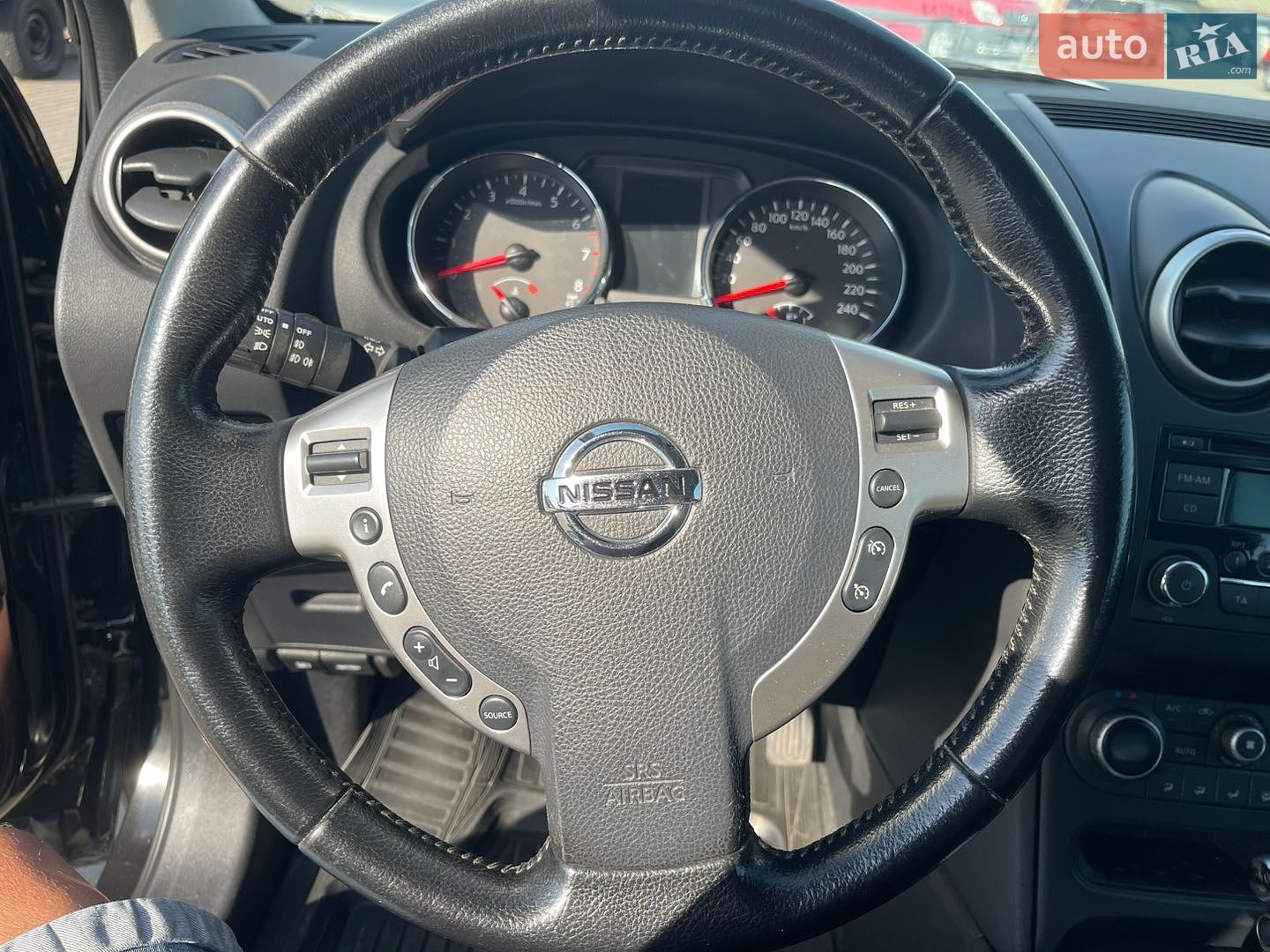 Nissan Qashqai 2013 VIN SJNFAAJ10U2734734 фото оголошення 7 з 17