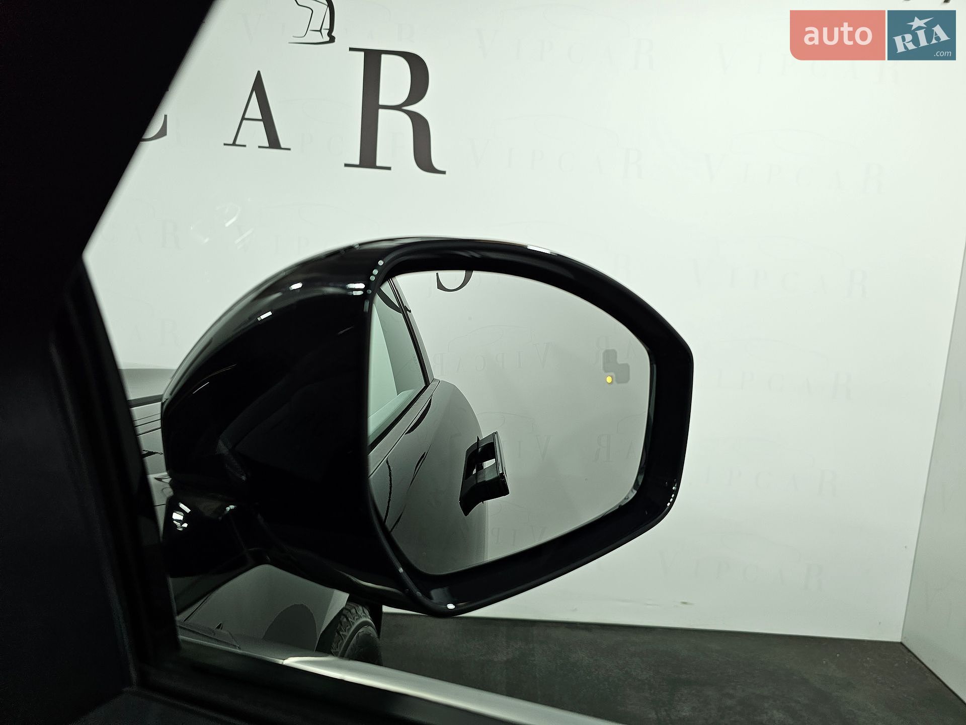 Land Rover Range Rover Evoque 2022 VIN SALZA2BX8PH195229 фото оголошення 22 з 50