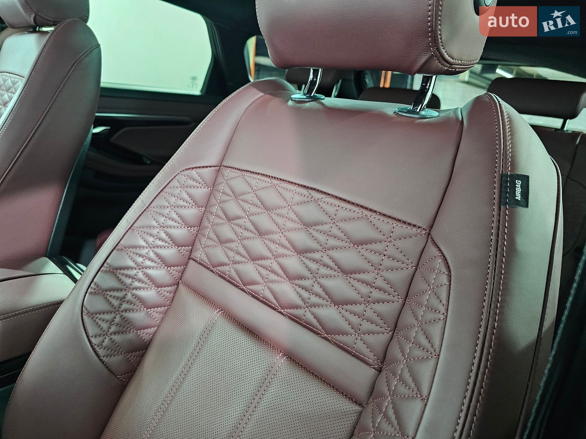Land Rover Range Rover Evoque 2022 VIN SALZA2BX8PH195229 фото оголошення 28 з 50