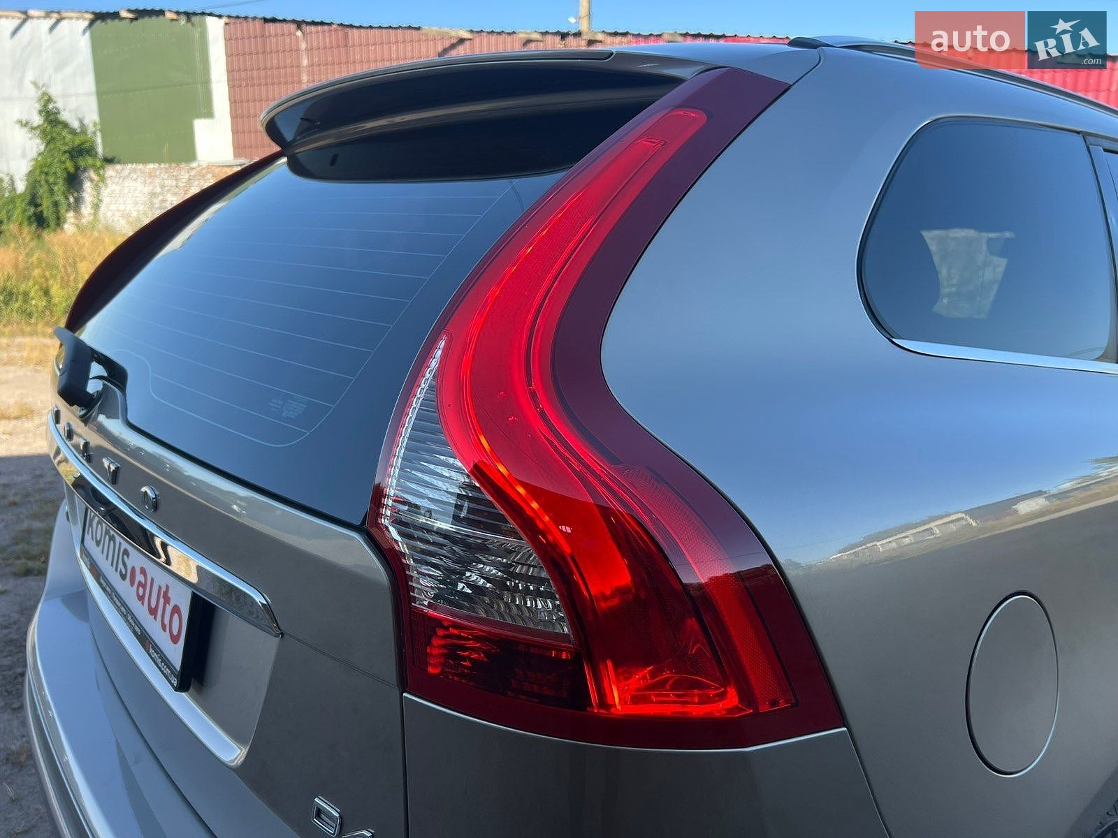 Volvo XC60 2015 VIN YV1DZA5C6G2868748 фото оголошення 17 з 51