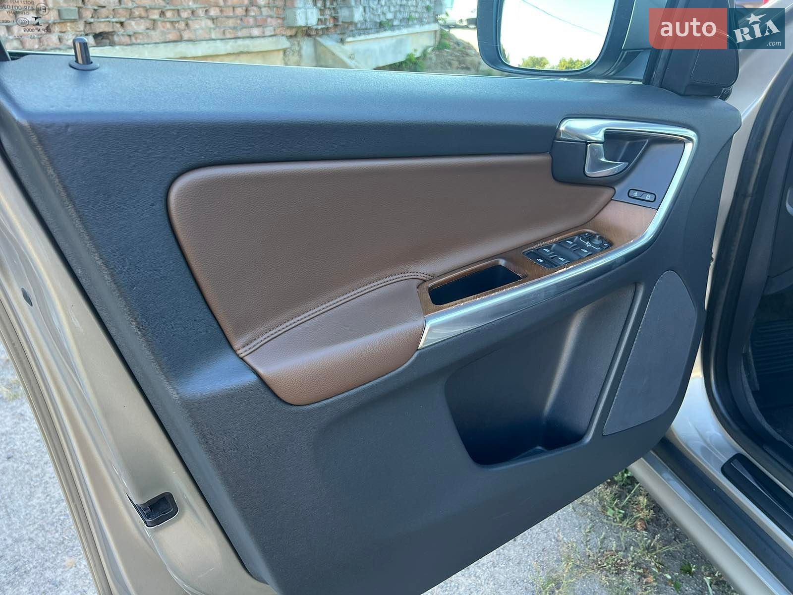 Volvo XC60 2015 VIN YV1DZA5C6G2868748 фото оголошення 31 з 51