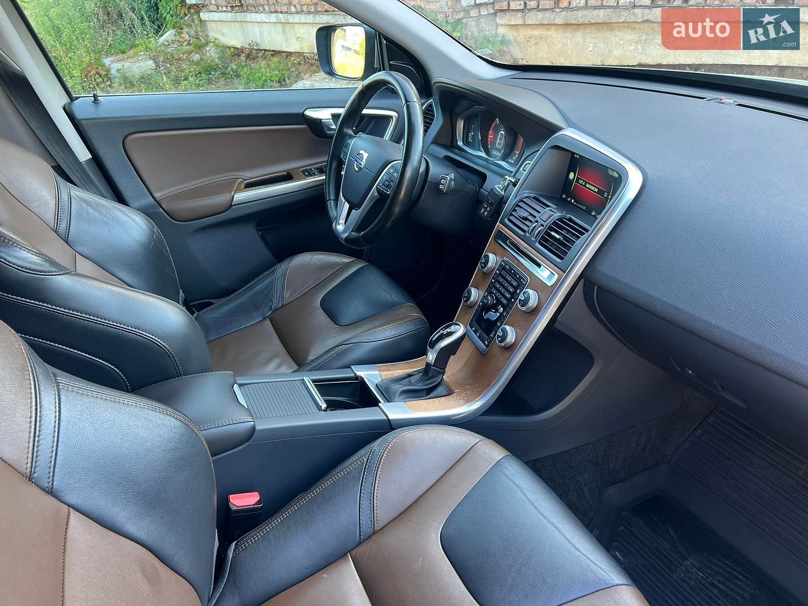 Volvo XC60 2015 VIN YV1DZA5C6G2868748 фото оголошення 43 з 51