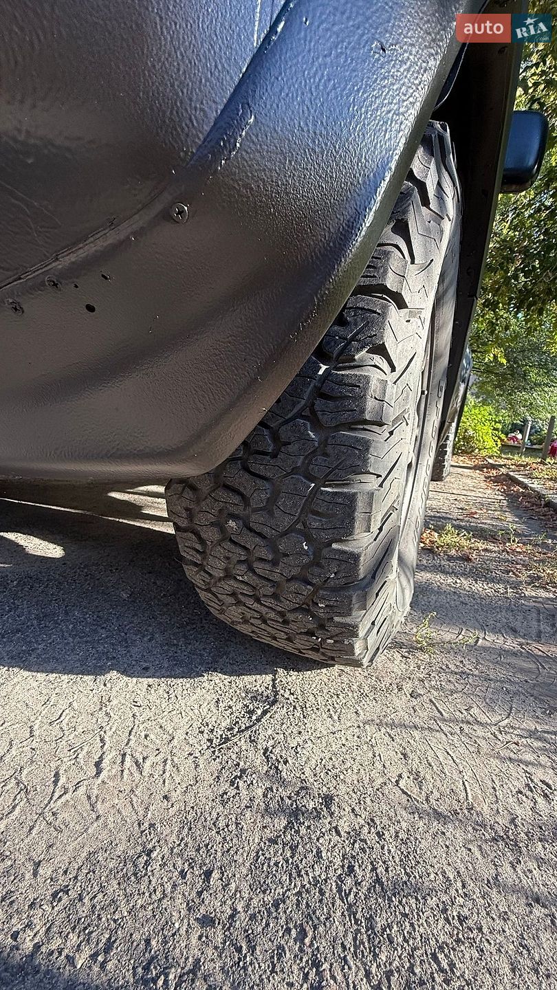 Mitsubishi Pajero 2001 VIN JMBLYV75W1J002061 фото оголошення 14 з 18
