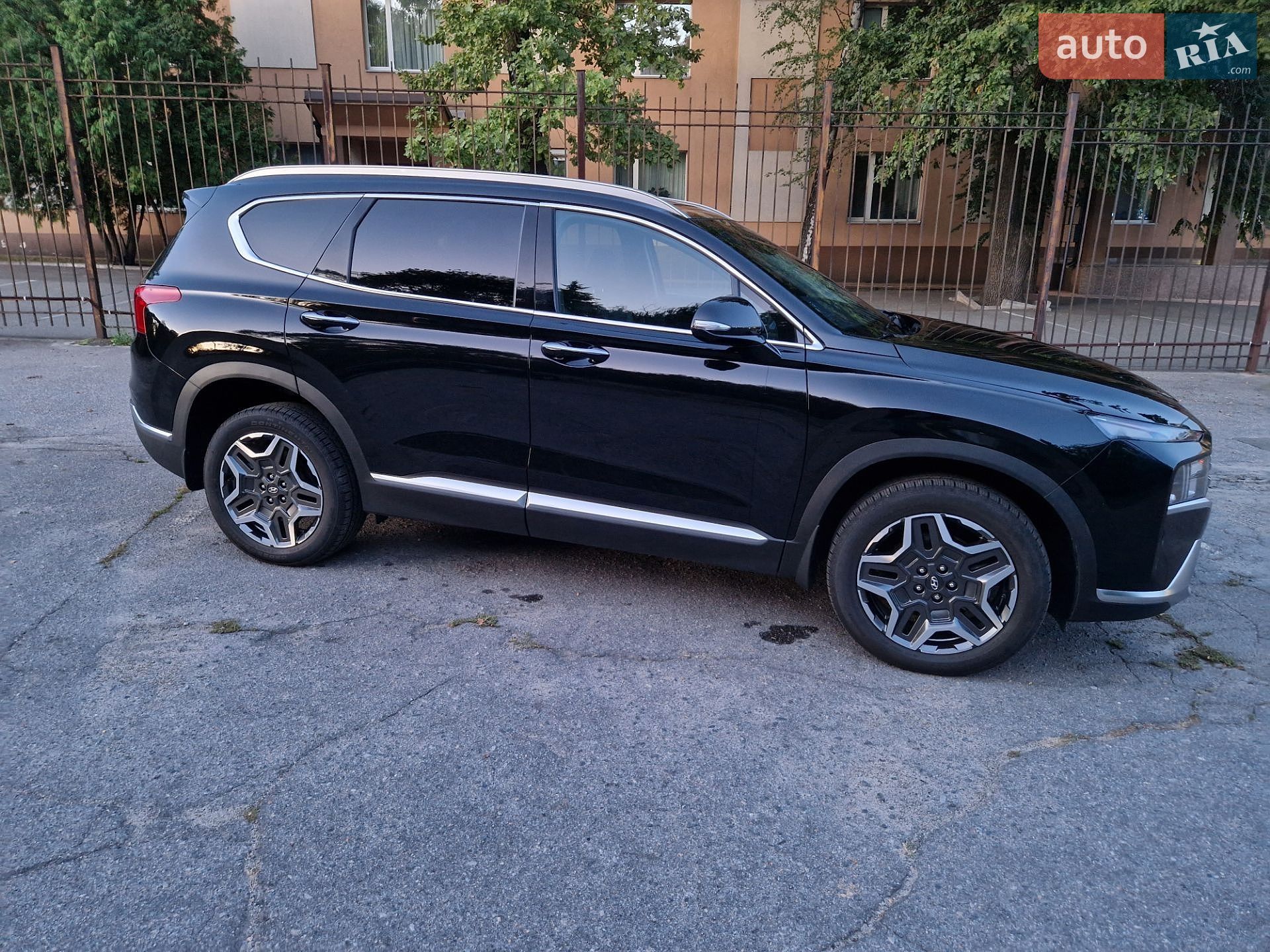 Hyundai Santa FE 2023 VIN 5NMS3DA17PH021596 фото оголошення 9 з 34