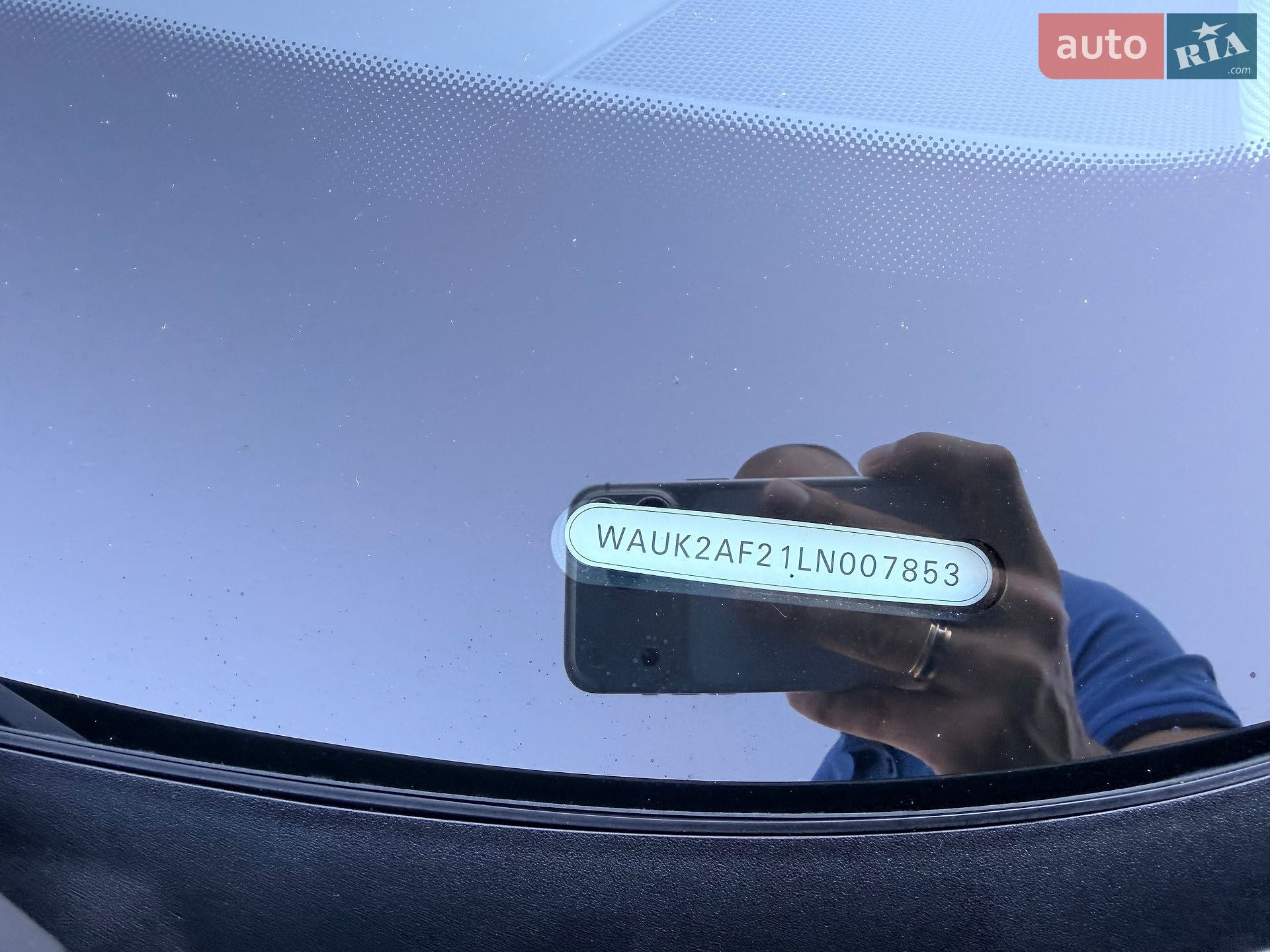 Audi A6 2019 VIN WAUK2AF21LN007853 фото оголошення 16 з 43