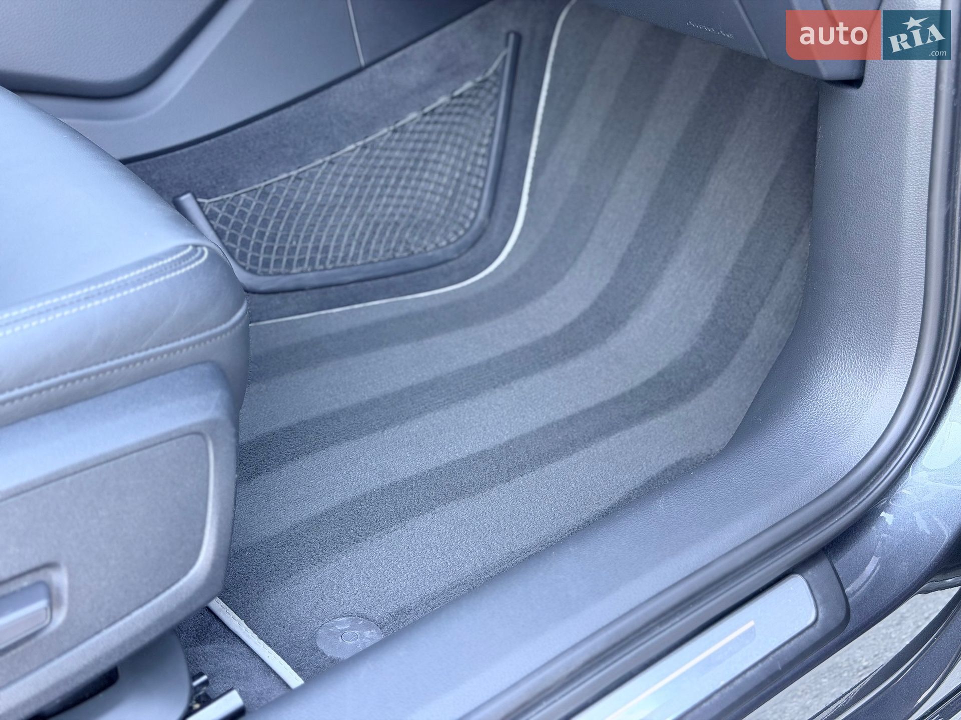 Audi A6 2019 VIN WAUK2AF21LN007853 фото оголошення 21 з 43
