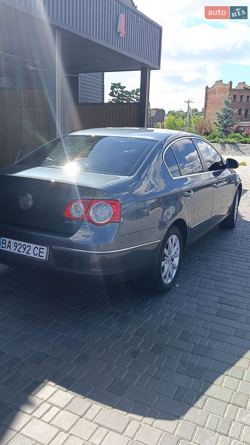 Volkswagen Passat 2010 VIN WVWZZZ3CZAP050796 фото оголошення 4 з 19