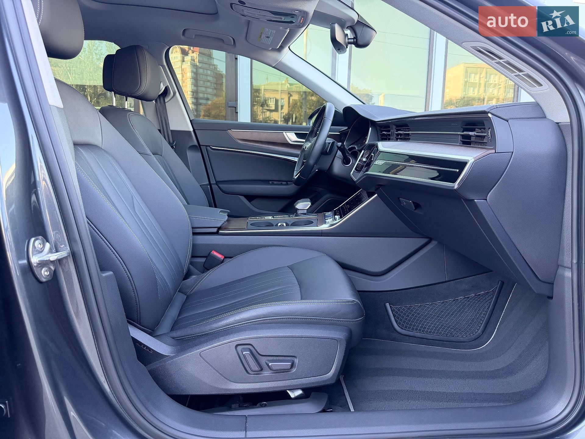 Audi A6 2019 VIN WAUK2AF21LN007853 фото оголошення 22 з 43