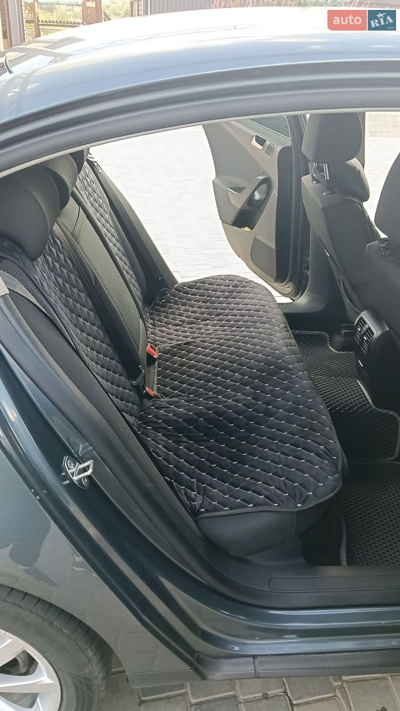 Volkswagen Passat 2010 VIN WVWZZZ3CZAP050796 фото оголошення 7 з 19