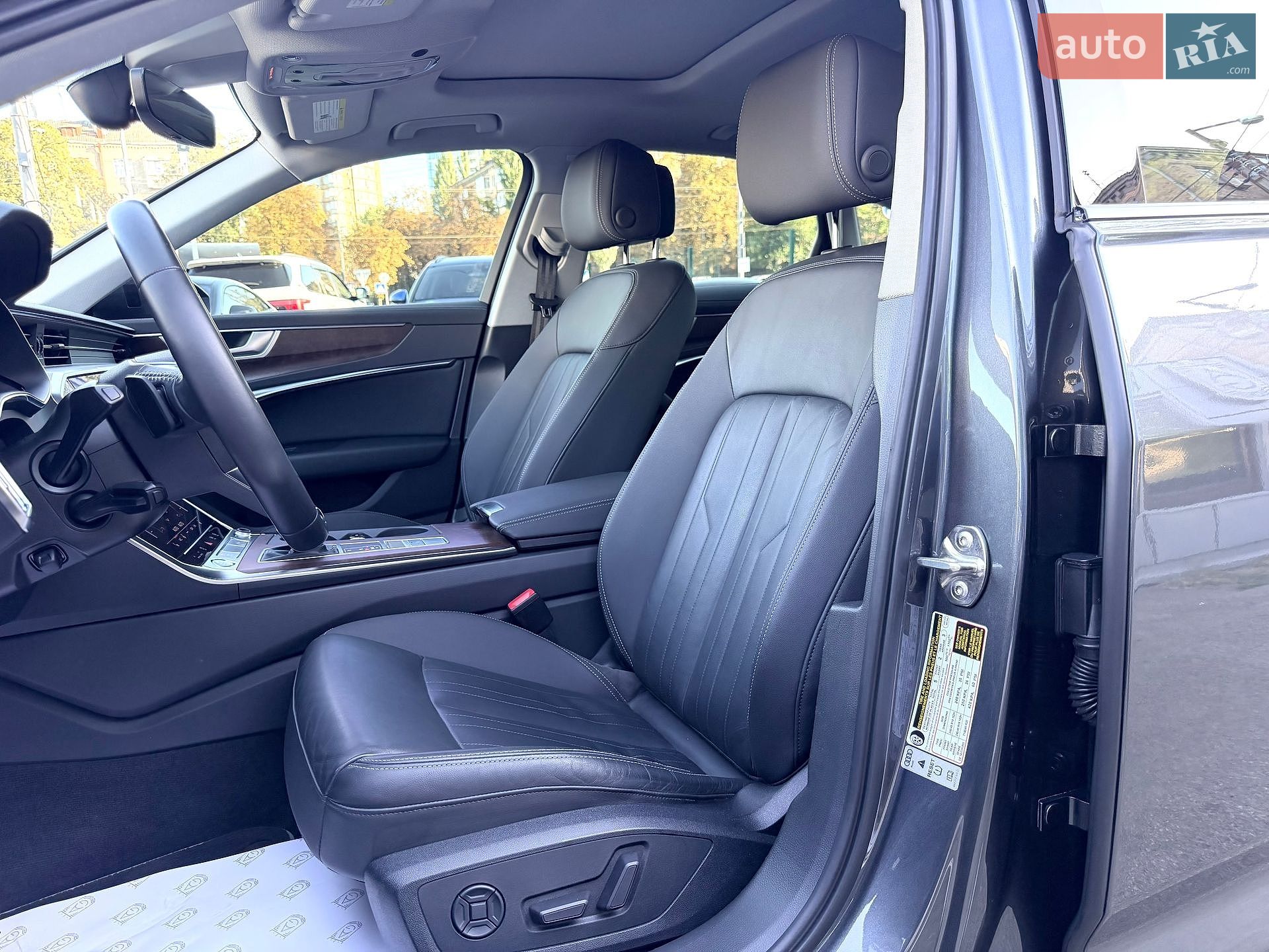 Audi A6 2019 VIN WAUK2AF21LN007853 фото оголошення 37 з 43