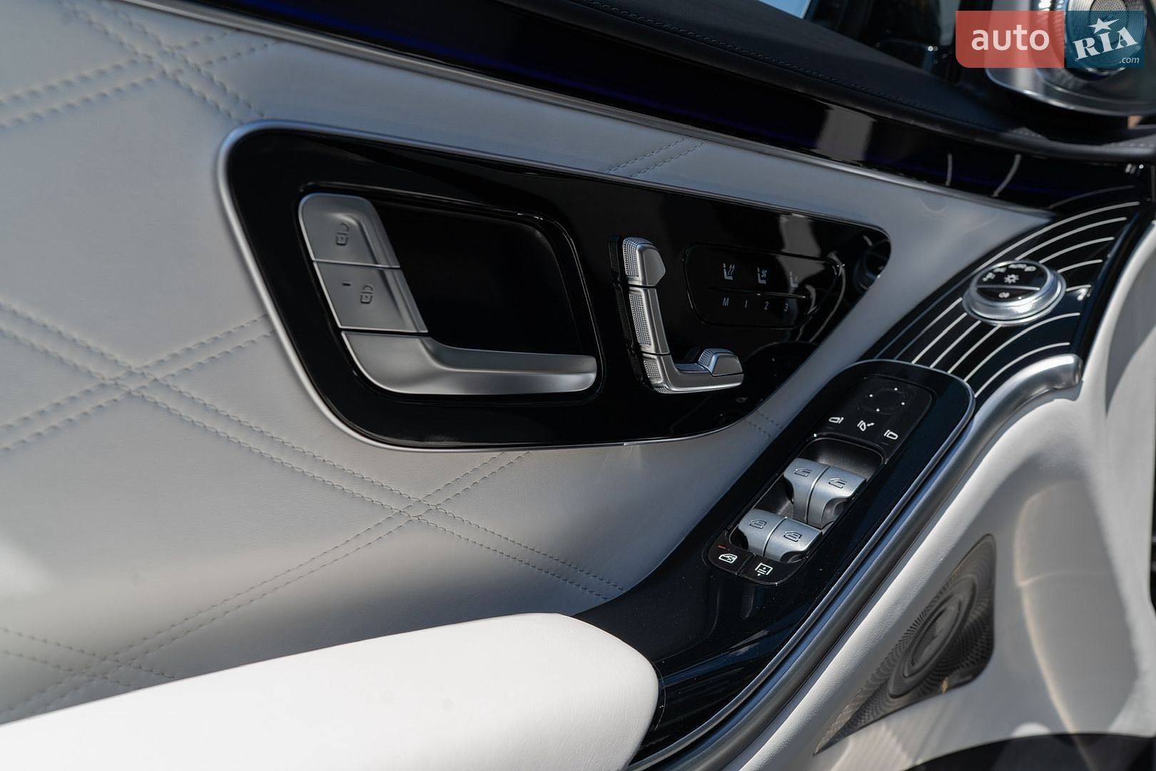 Mercedes-Benz Maybach 2022 VIN W1K6X7GB1PA198278 фото оголошення 6 з 22