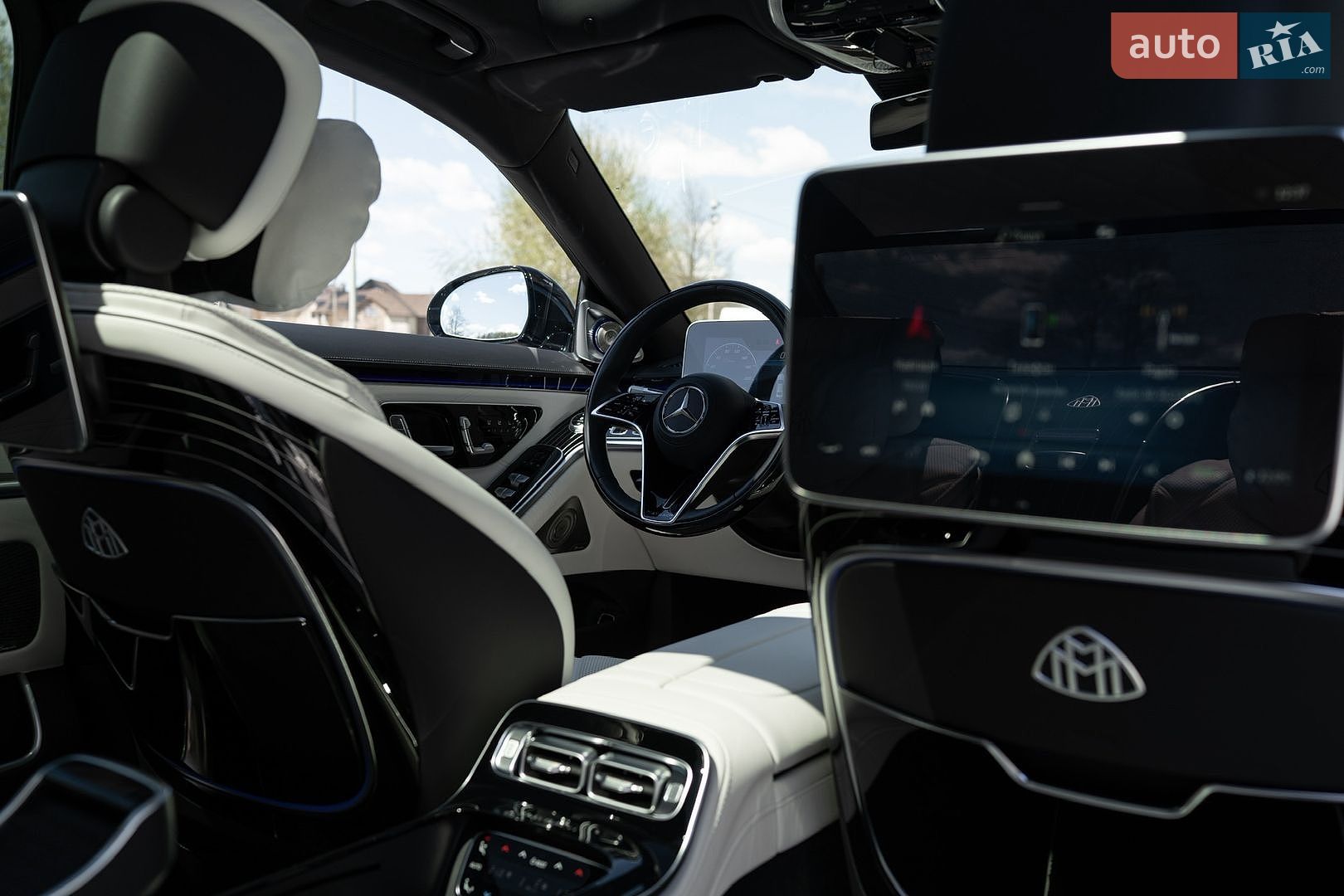Mercedes-Benz Maybach 2022 VIN W1K6X7GB1PA198278 фото оголошення 13 з 22