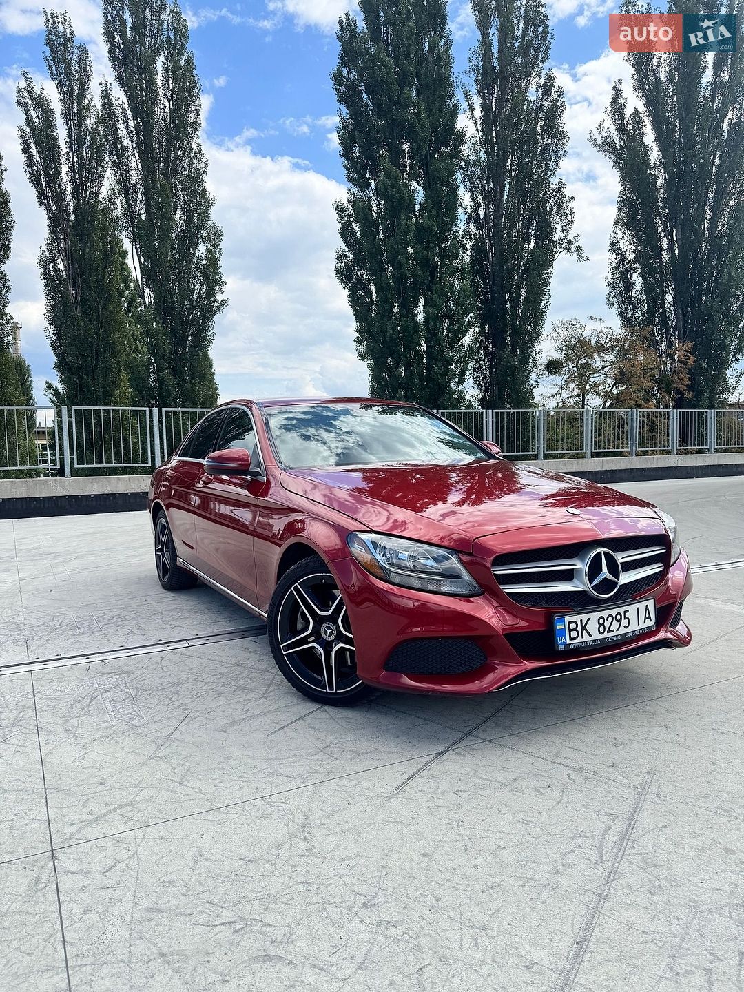 Mercedes-Benz C-Class 2015 VIN 55SWF4JB4GU113928 фото оголошення 8 з 42