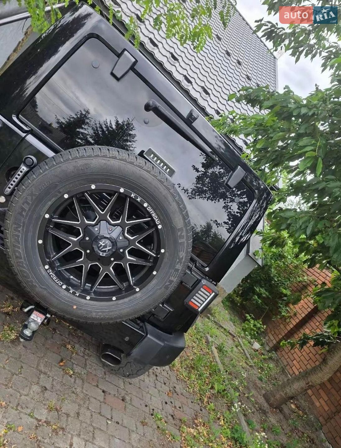 Jeep Wrangler 2017 VIN 1C4BJWEG7HL683372 фото оголошення 3 з 11