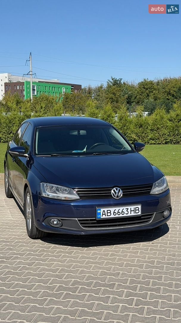 Volkswagen Jetta 2011 VIN WVWZZZ16ZBM118325 фото оголошення 11 з 27