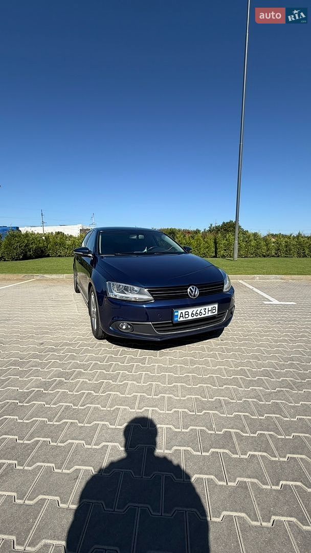 Volkswagen Jetta 2011 VIN WVWZZZ16ZBM118325 фото оголошення 16 з 27