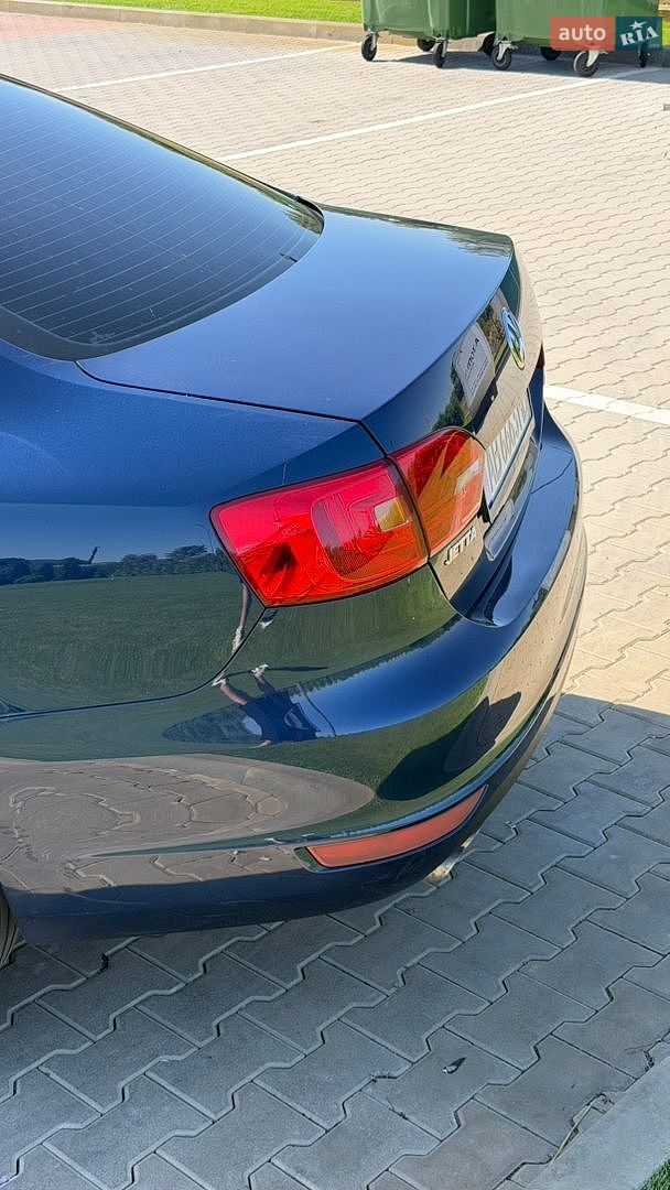 Volkswagen Jetta 2011 VIN WVWZZZ16ZBM118325 фото оголошення 5 з 27